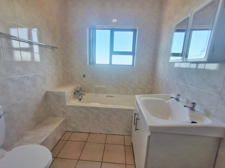 To Let 3 Bedroom Property for Rent in Wilderness Central Western Cape